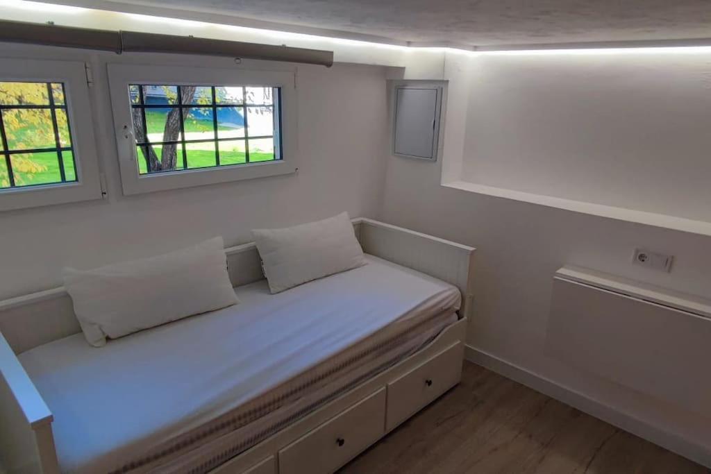 Ama Madrid Arturo Soria Duplex Apartment Luaran gambar